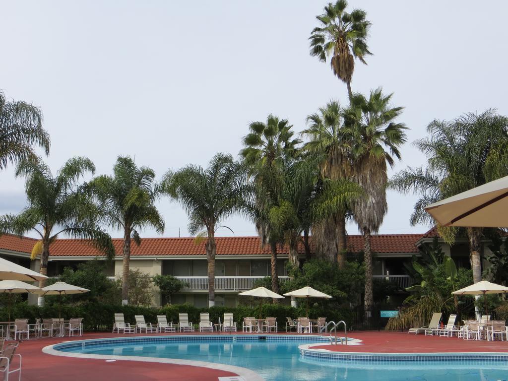 Wyndham Garden San Jose Airport Hotel Exterior foto